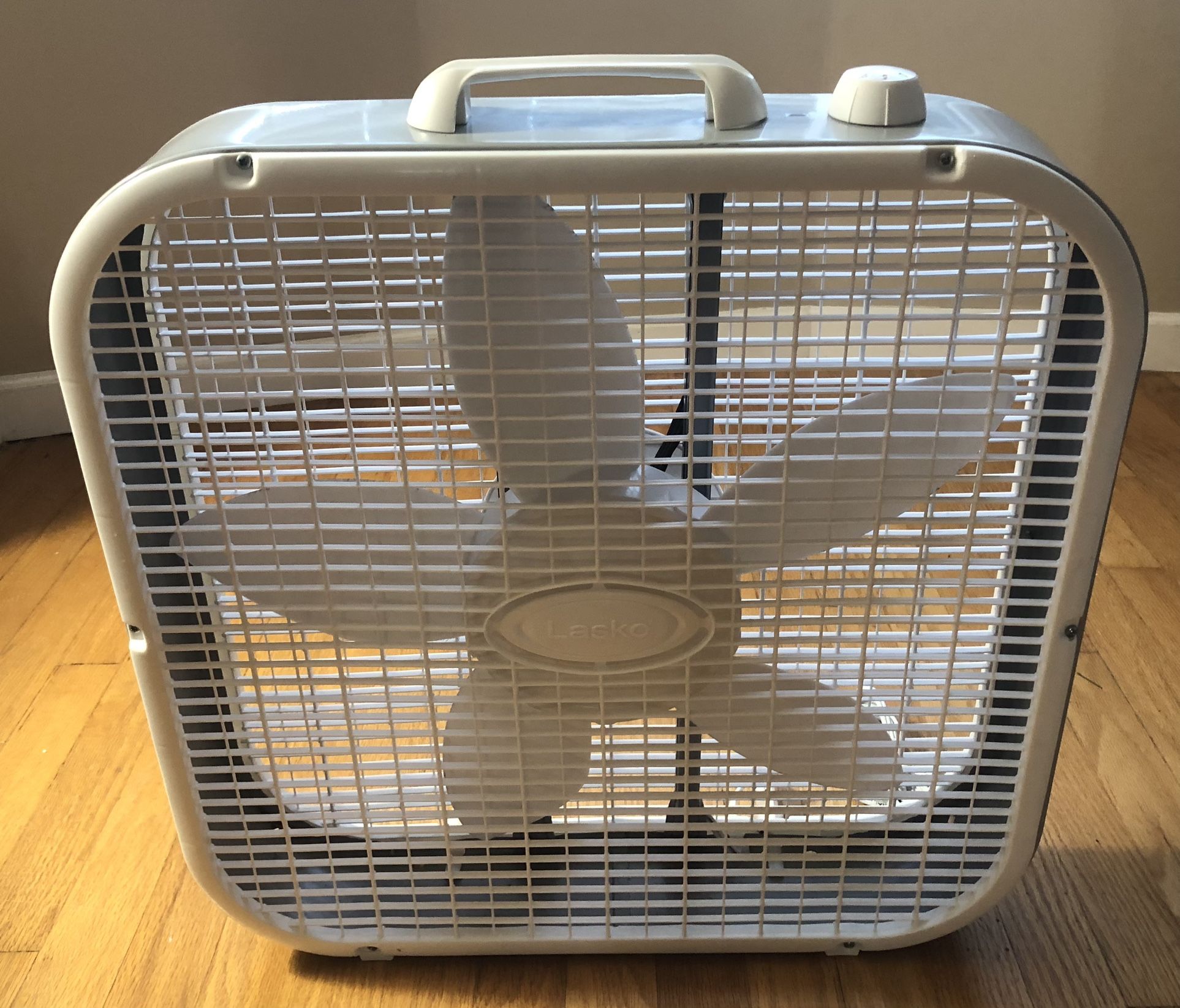 Box Fan-Like New with Box
