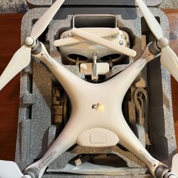 DJI Phantom 4 Pro Drone w/ Controller & Case 