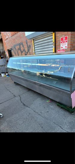 12 ft deli case