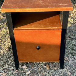 SIDE STAND W DRAWER