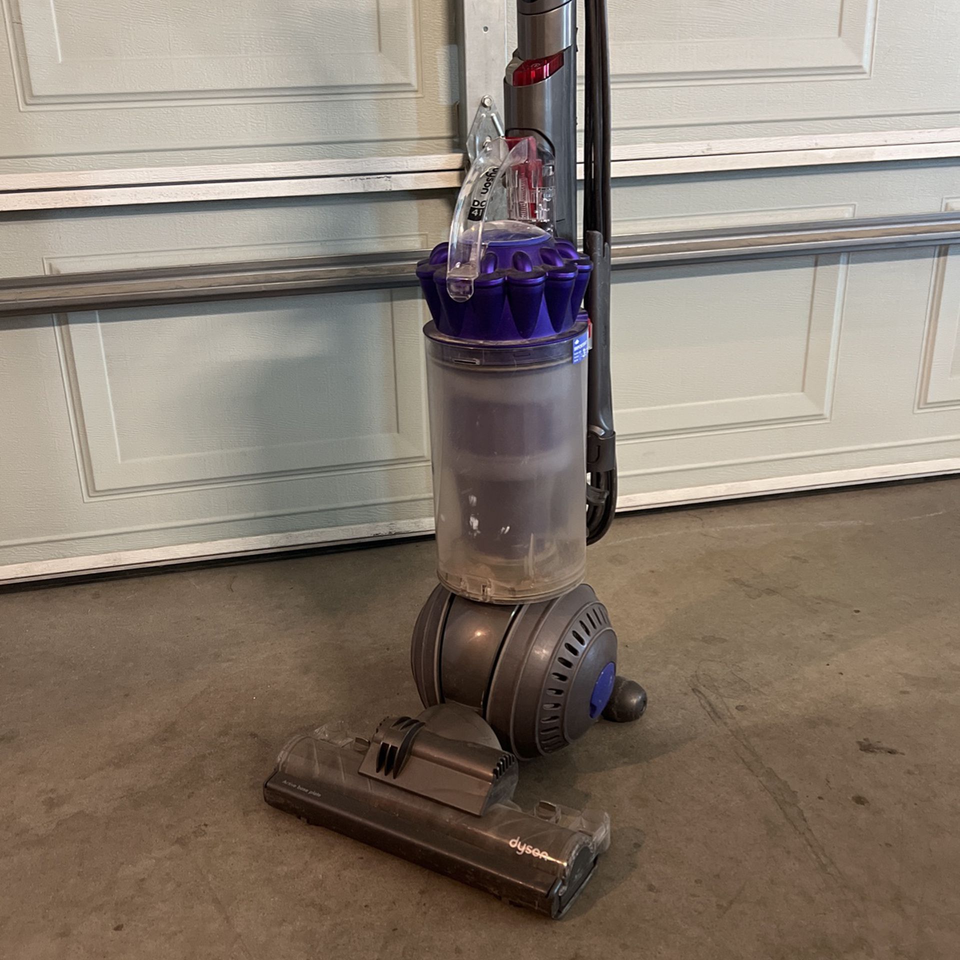 Dyson Vacuum Cleaner - DC41