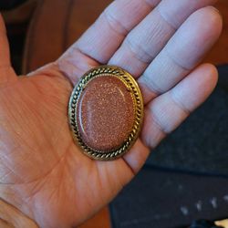 VINTAGE GOLDSTONE BROOCH ( OVAL ).  PICK ⛏️ UP ONLY