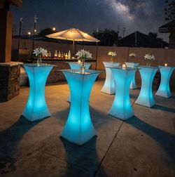 Cocktail tables led