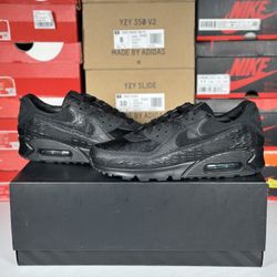 Size 9.5M - Nike Air Max 90 ‘Infrared Blend’