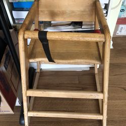 Free Restaurant High Chair