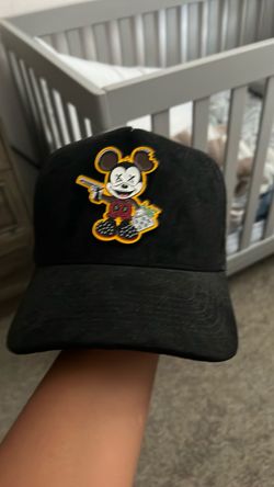 Mickey Mouse with gun and briefcase with full of money hat