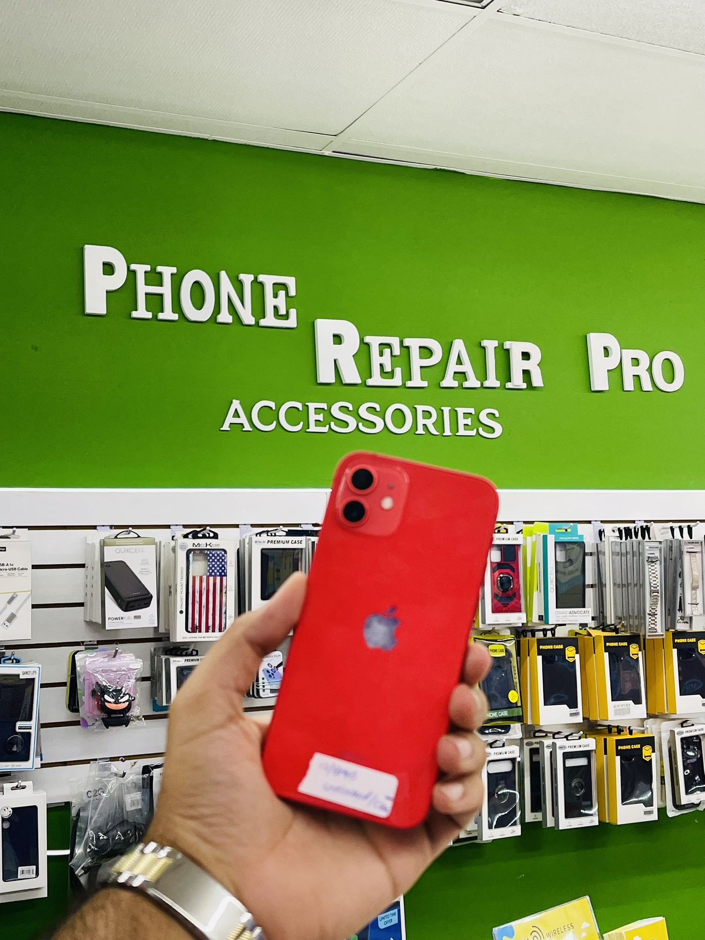 iPhone 12 – RED – 64GB – UNLOCKED ❤️