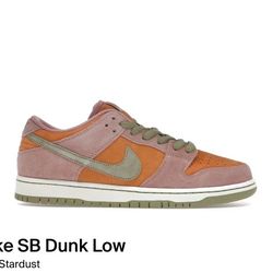NIKE SB DUNK LOW "RED STARDUST" SZ 10