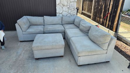Thomasville Tisdale Modular Sectional 6-piece Taupe with Storage Ottoman