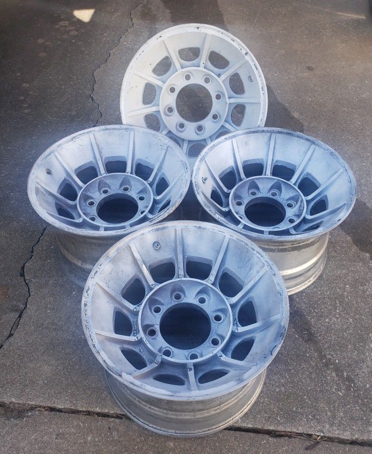 Chevy  GM 8 lugs rims 16.5 x 10"wide $270.