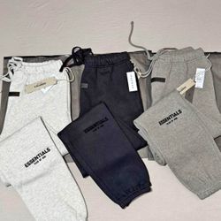 Cuffed Essential Pants XS-XL