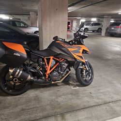 2024 KTM 1290 GT