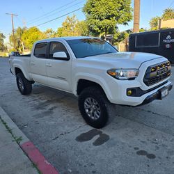 2017 Toyota Tacoma