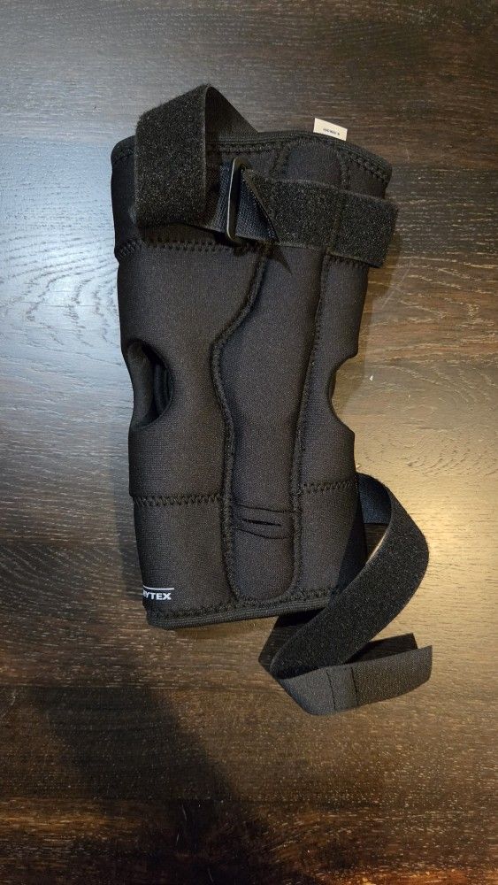 Knee Brace