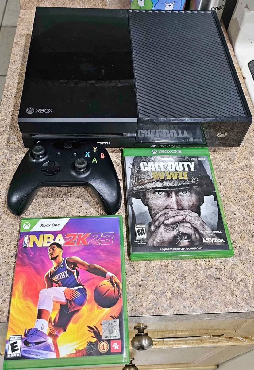 Xbox One W/ 3 Games