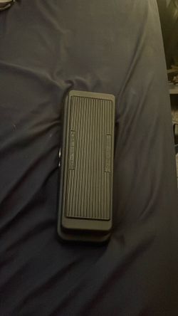 Cry baby wah pedal