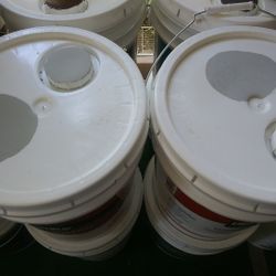Pinturas Behr Color Gris Nuevas