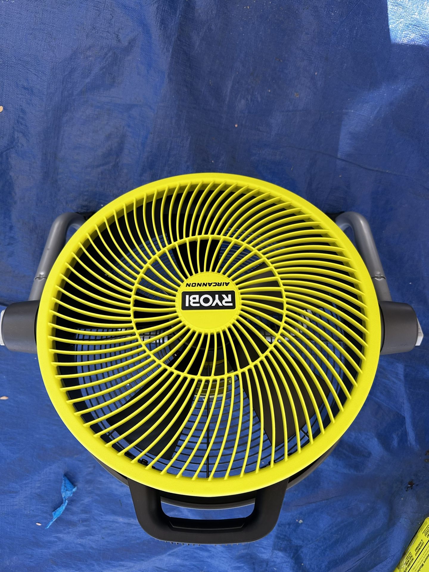 Fan Ryobi