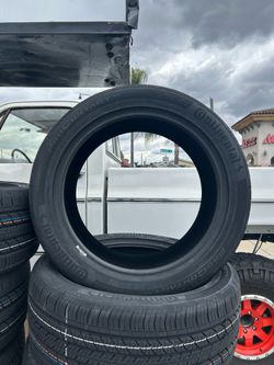 255/45R19