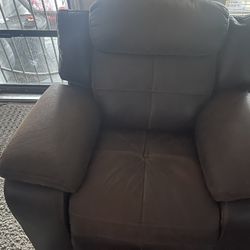 Living room Suite all for $800