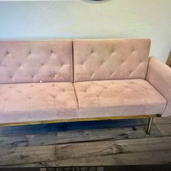 Like Brand New Pull Out Couch