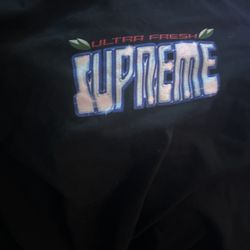 Supreme Tee