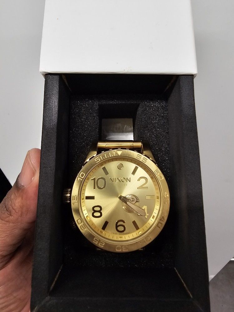 Nixon 51 30 Chrono Men's Watch Gold