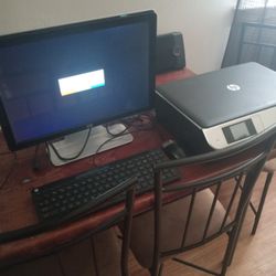 20 Inch HP Monitor Keyboard WiFi Printer Mouse