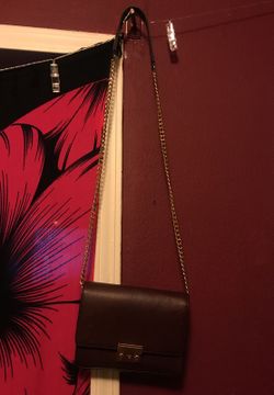 Over the shoulder hand bags $5 each