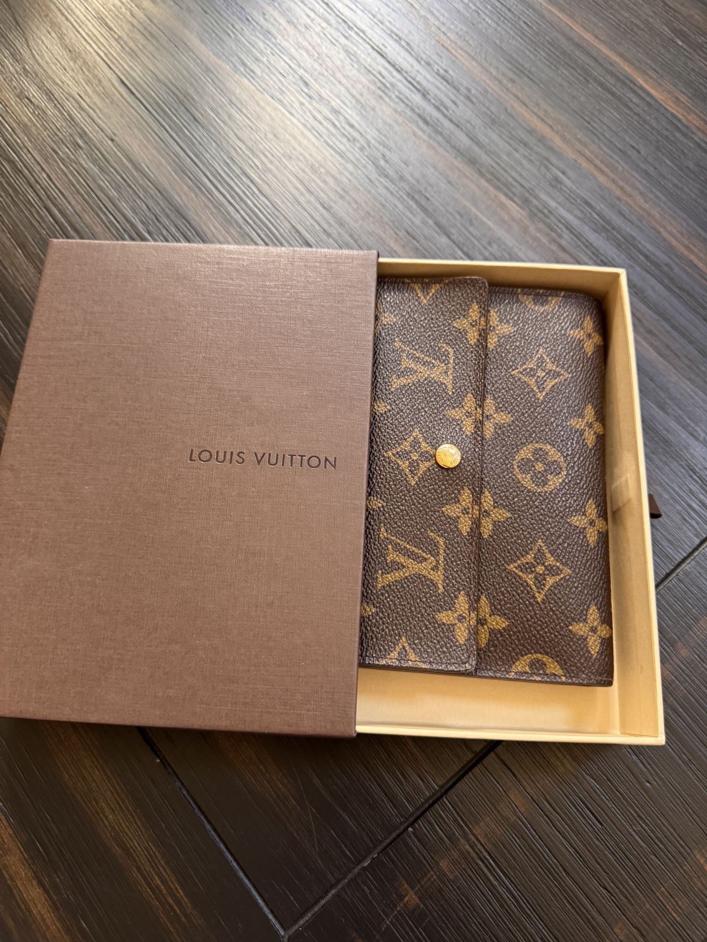 Louis Vuitton Wallet