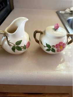 Creamer sugar bowl set