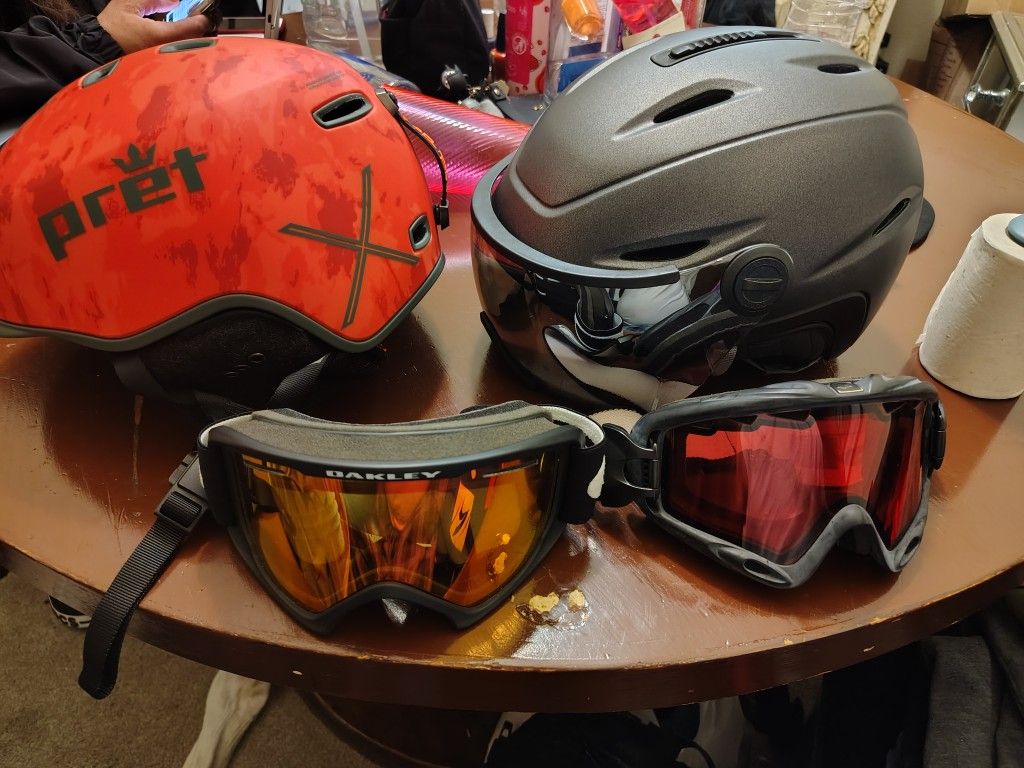 Giro,Oakley,Smith,Ect.  