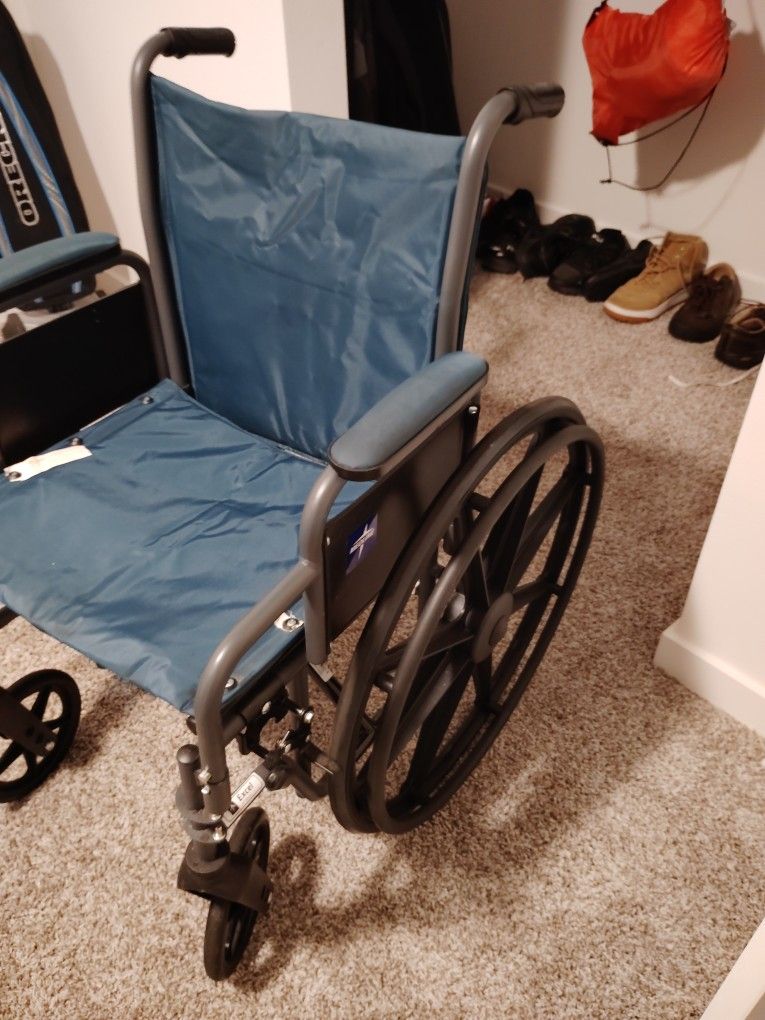 Medline Heavy Duty Wheelchair Brand New