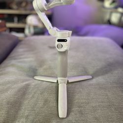 DJI - Osmo Mobile SE Smartphone 3-Axis Gimbal