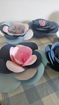 Cardstock rose flowers
