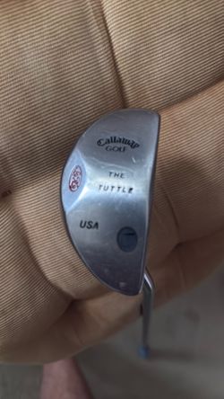 Callaway the Tttle putter Sg Kg 35” putter Excellent.