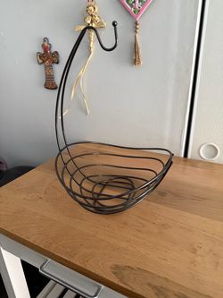 Fruit basket