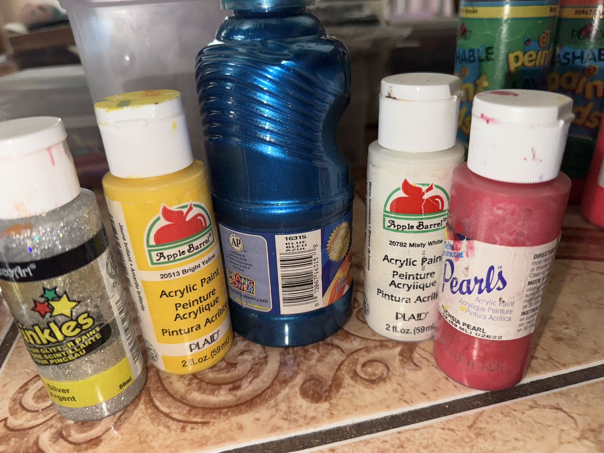 Art’s And Craft Supplies