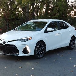 2019 Toyota Corolla SE 