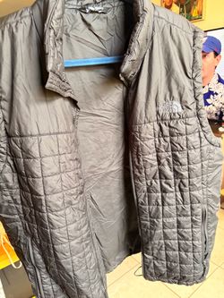 North face puffer vest