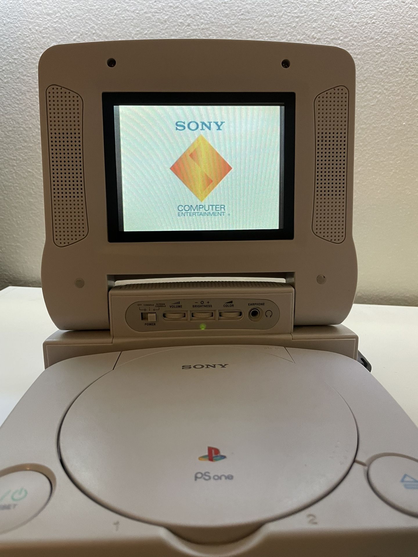 Playstation Intec 5” Screen