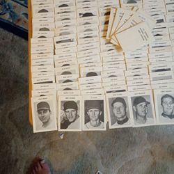 200 +milton bradly 1969 cards