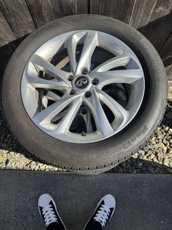 Infiniti 18 Inch Original Stock Rims With Tires