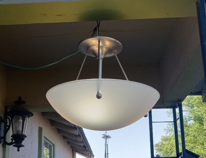 Ceiling Light Fixtures Have Four Of Them