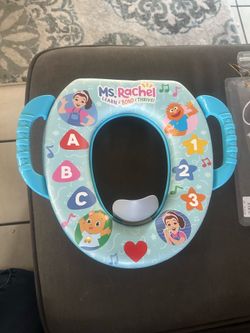 Child’s toilet seat