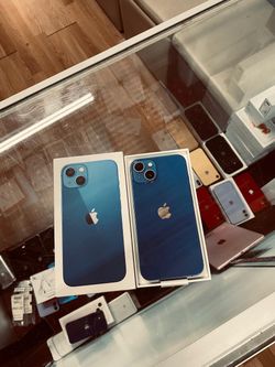 iPhone 14 Blue 