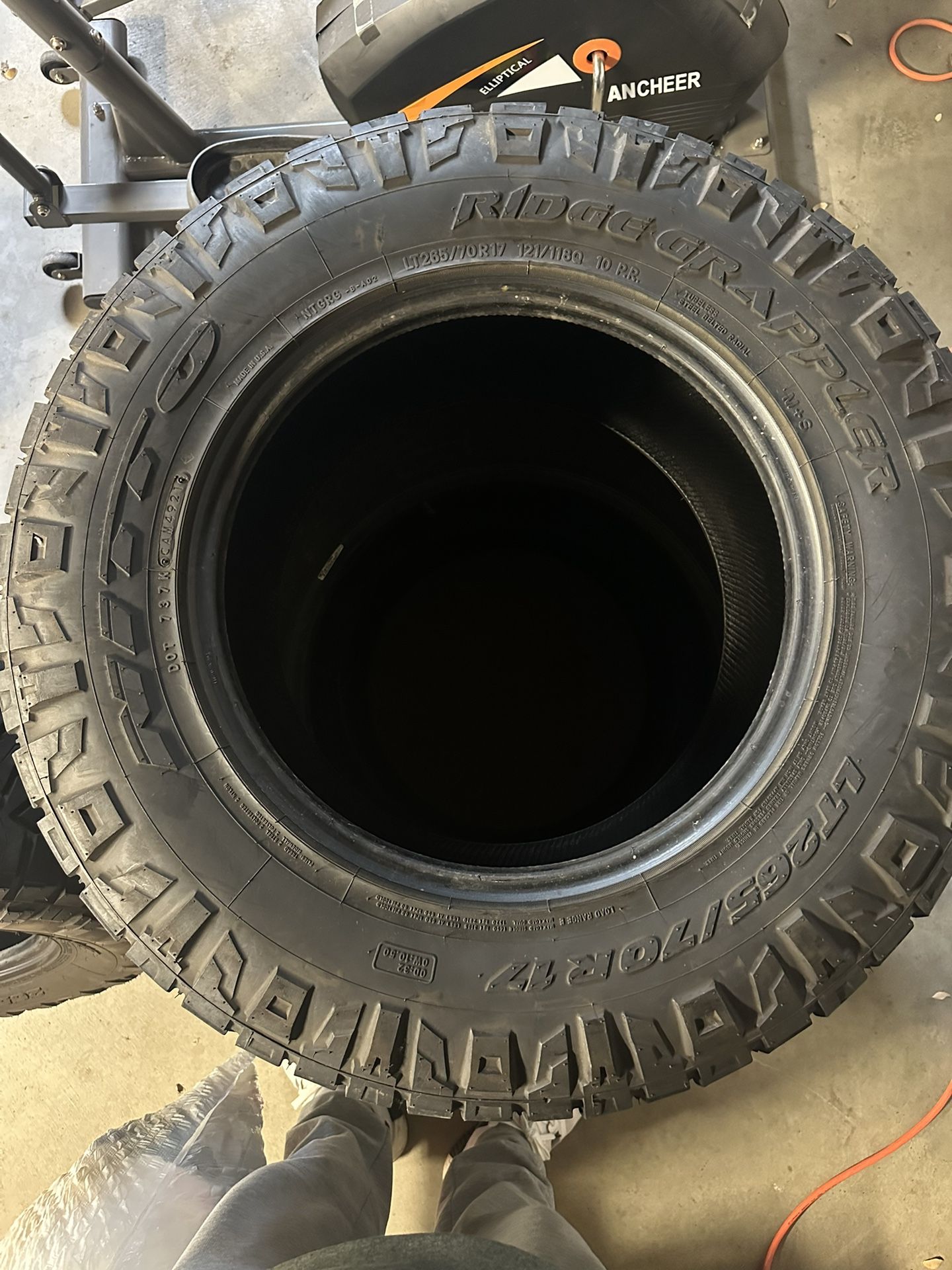 Nitto Ridgegrappler 265-70-R17