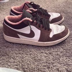 Nike Jordan 1 Low Mocha