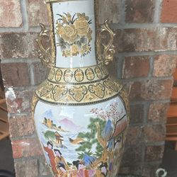 Japanese Flower Jar 