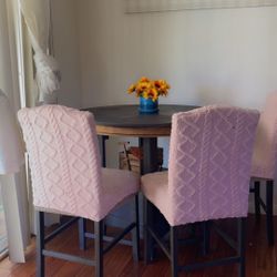 Dinning Table 